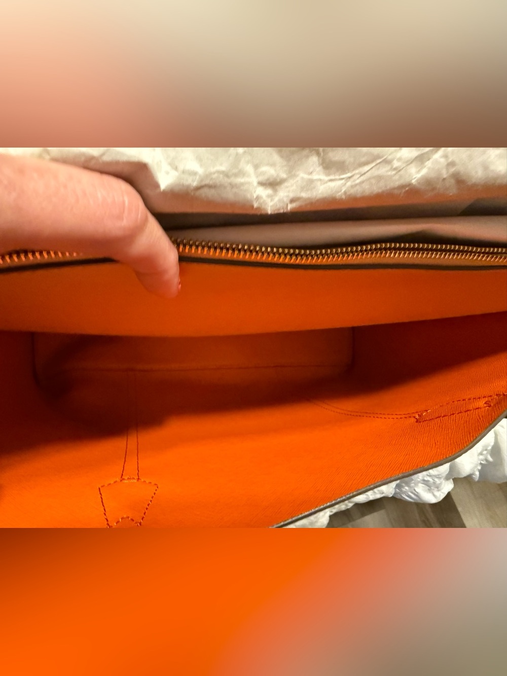 Tory Burch Perry Tripe Compartment 👜 Tote - Picture 6 of 8